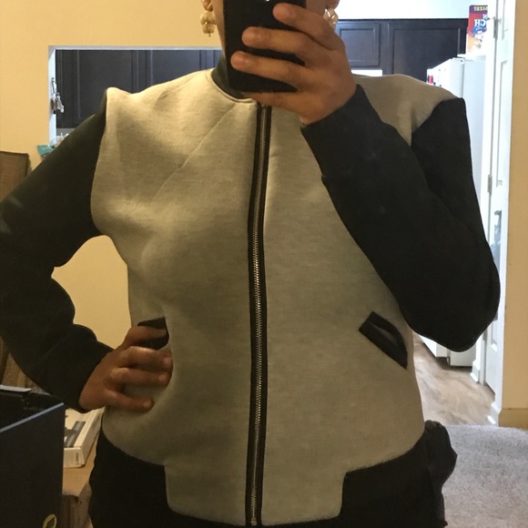 Stylish Bomber Jacket - Picture 8 of 8